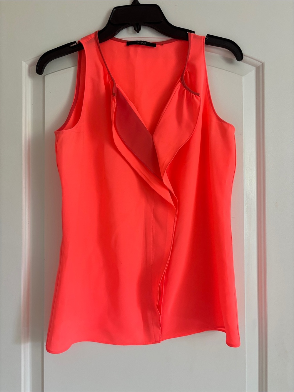 Tahari Coral Ruffle V-Neck Sleeveless Silky Blouse Size S